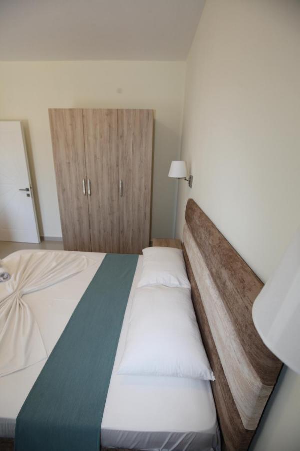 קסאמיל Hotel Golden מראה חיצוני תמונה